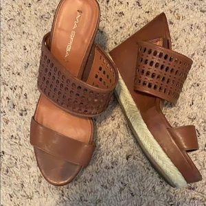 Brown Wedges